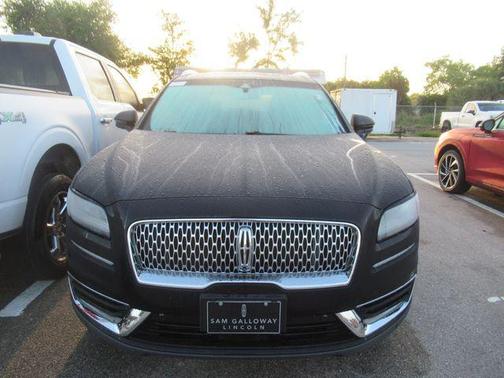 2020 Lincoln Nautilus Reserve