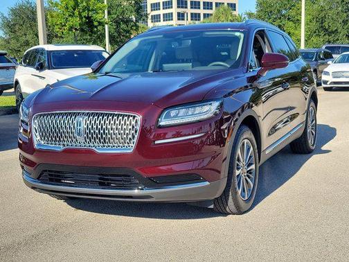Burgundy 2023 Lincoln Nautilus Standard