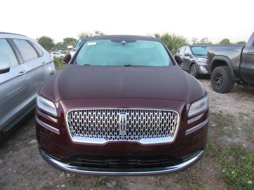 Burgundy 2023 Lincoln Nautilus Standard