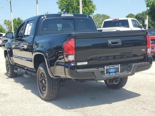 2022 Toyota Tacoma SR5
