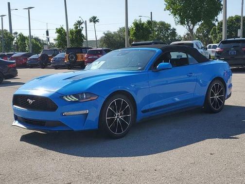 2022 Ford Mustang EcoBoost Premium