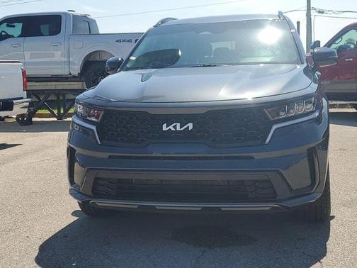 2023 Kia Sorento S