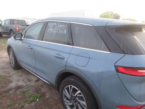 Whisper Blue Metallic Clearcoat 2023 Lincoln Corsair Standard