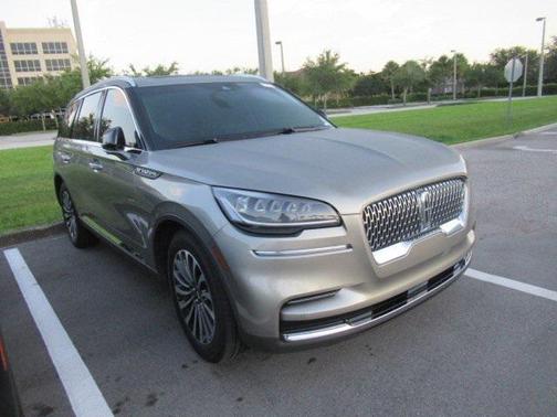 2023 Lincoln Aviator Standard RWD