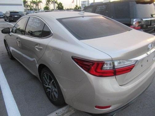 2016 Lexus ES 350 Base