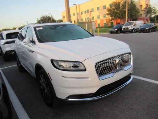 2023 Lincoln Nautilus Reserve