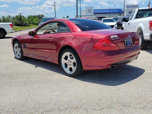 Red 2004 Mercedes-Benz SL-Class SL 500