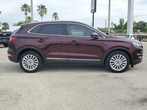 2019 Lincoln MKC Standard
