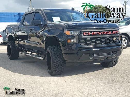 2022 Chevrolet Silverado 1500 Custom