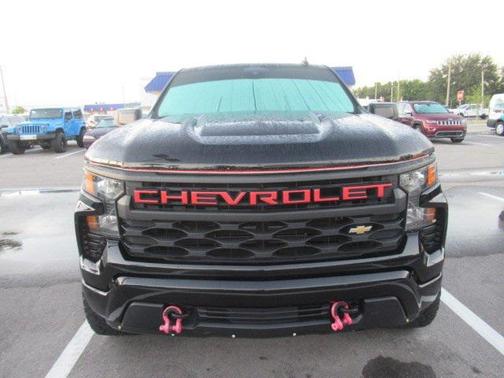 2022 Chevrolet Silverado 1500 Custom