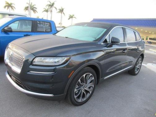 2022 Lincoln Nautilus Reserve
