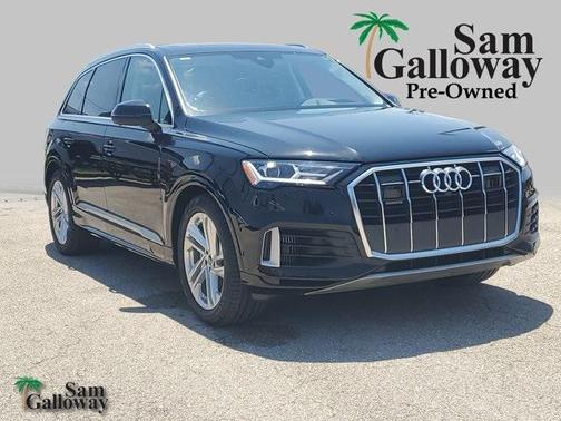 2023 Audi Q7 55 Prestige