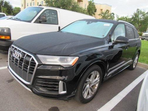 2023 Audi Q7 55 Prestige