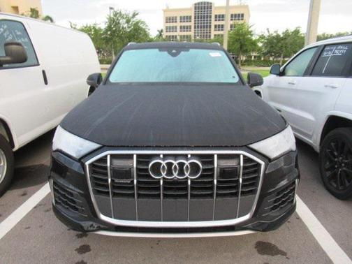 2023 Audi Q7 55 Prestige