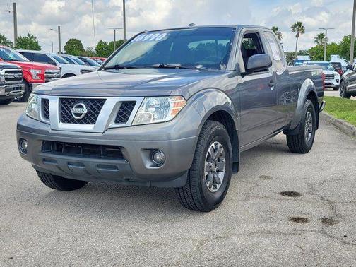 Gun Metallic 2016 Nissan Frontier Desert Runner