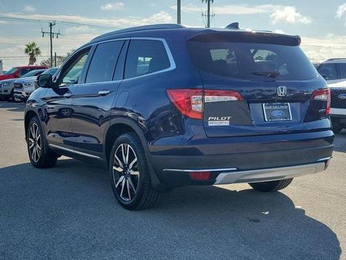 2020 Honda Pilot Touring 8-Passenger