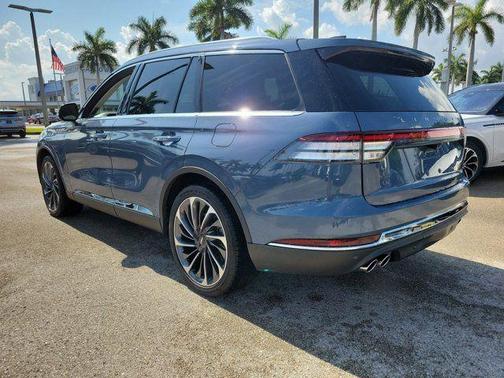 Blue Metallic 2025 Lincoln Aviator Reserve RWD