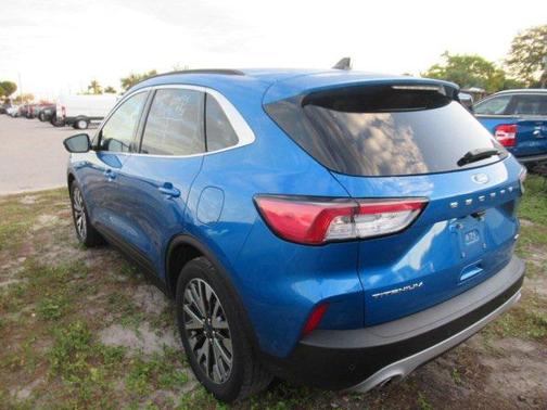 2020 Ford Escape Titanium