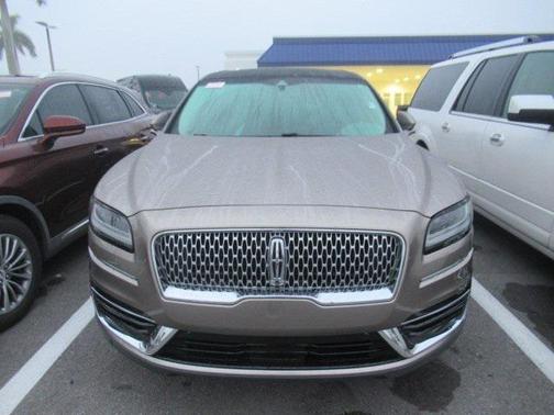 2019 Lincoln Nautilus Reserve