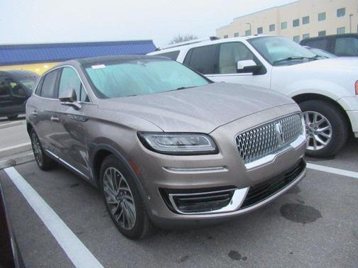 2019 Lincoln Nautilus Reserve