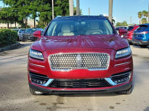Ruby Red Metallic 2019 Lincoln Nautilus Reserve