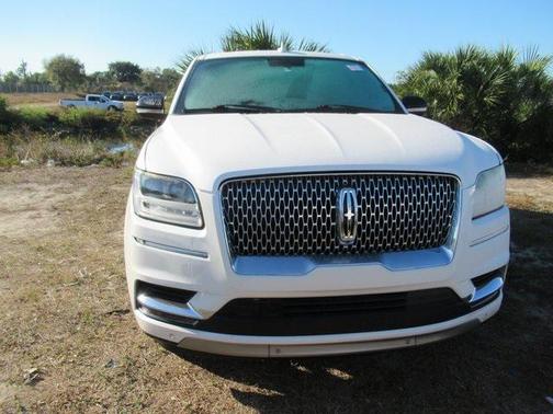 2018 Lincoln Navigator Select