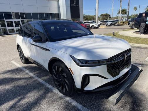 2025 Lincoln Nautilus Reserve