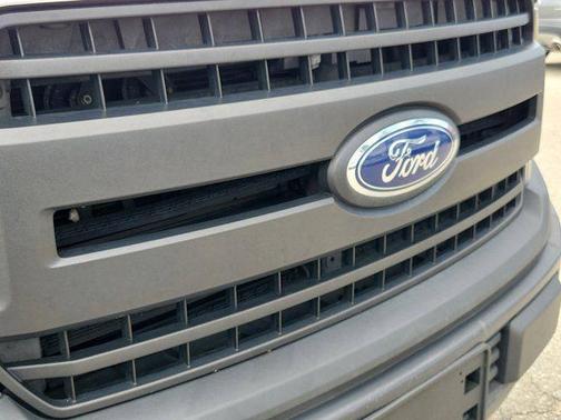 OXFORD WHITE 2018 Ford F-150 XL