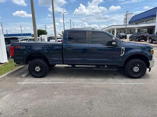 Blue 2018 Ford F-250 XL