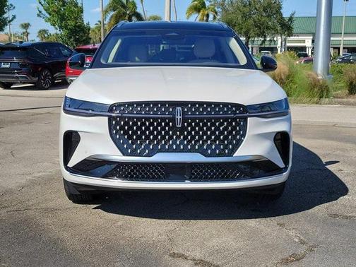 2024 Lincoln Nautilus Reserve