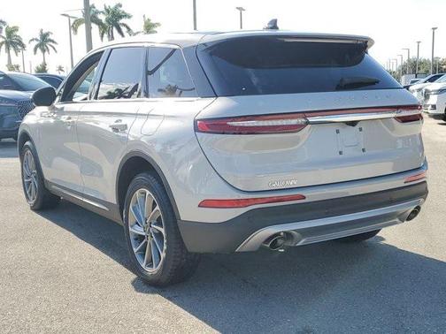 2023 Lincoln Corsair Standard