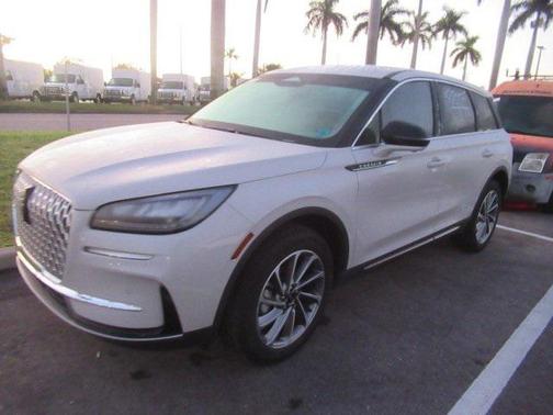 2023 Lincoln Corsair Standard