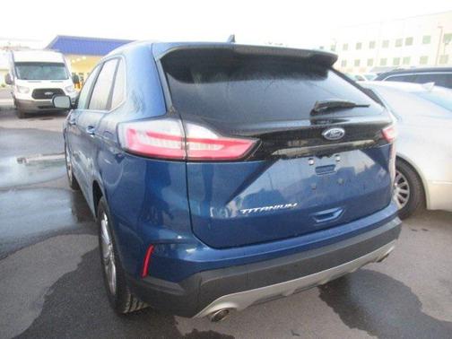 2021 Ford Edge Titanium