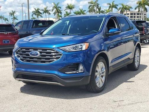 2021 Ford Edge Titanium