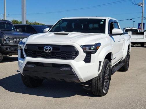 2025 Toyota Tacoma TRD Sport