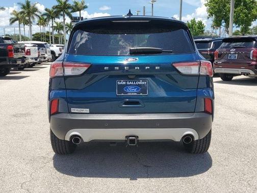 2020 Ford Escape Titanium
