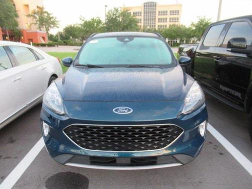 2020 Ford Escape Titanium