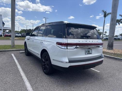 2024 Lincoln Navigator Black Label
