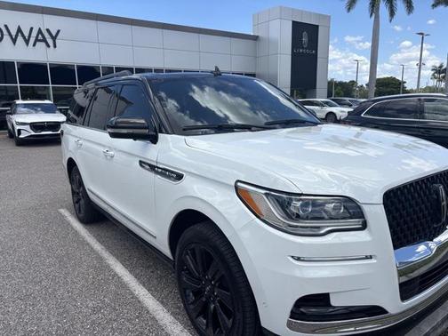 2024 Lincoln Navigator Black Label