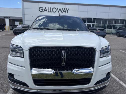 2024 Lincoln Navigator Black Label
