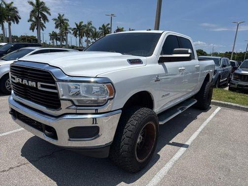 Bright White Clearcoat 2019 RAM 2500 Big Horn