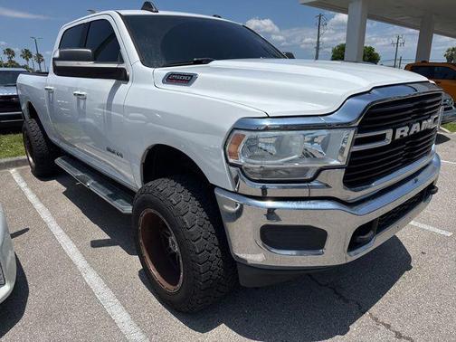 Bright White Clearcoat 2019 RAM 2500 Big Horn
