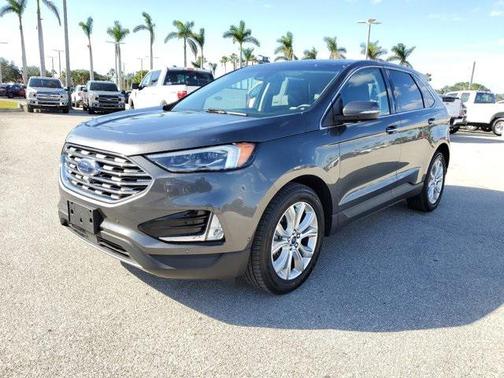 2020 Ford Edge Titanium