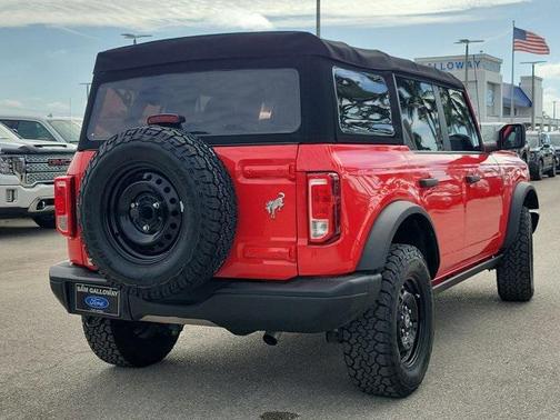 2023 Ford Bronco Black Diamond