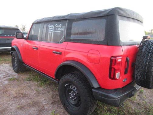 2023 Ford Bronco Black Diamond