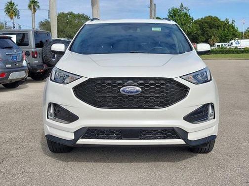 2022 Ford Edge ST Line