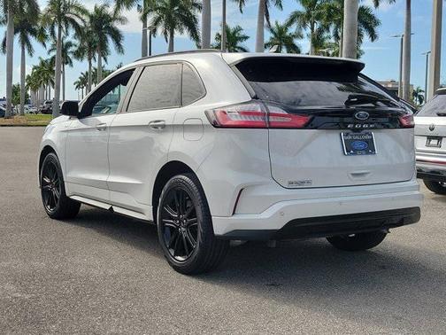 2022 Ford Edge ST Line