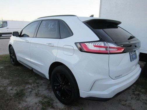 2022 Ford Edge ST Line