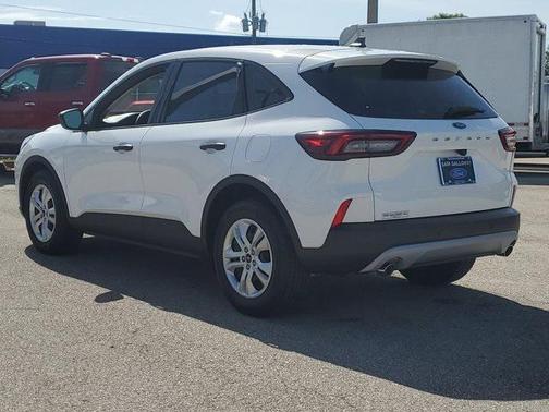 2023 Ford Escape SE