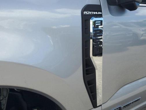 2024 Ford F-250 Platinum